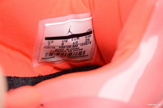  4 Hot Retro (W) Punch AQ9128-600 Jordan 1219